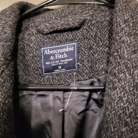 Abercrombie and Fitch Coat - Picture 4 of 4
